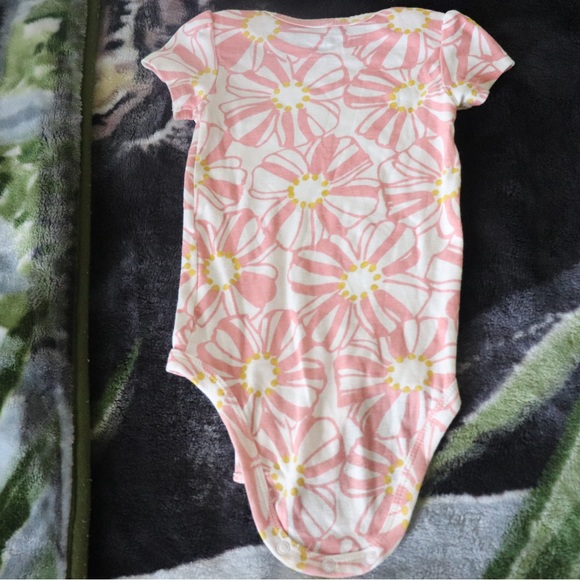 Baby 9M Floral One Piece White and Peach - Picture 2 of 4